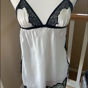 Victoria Secret Lace & Satin Babydoll w Panty